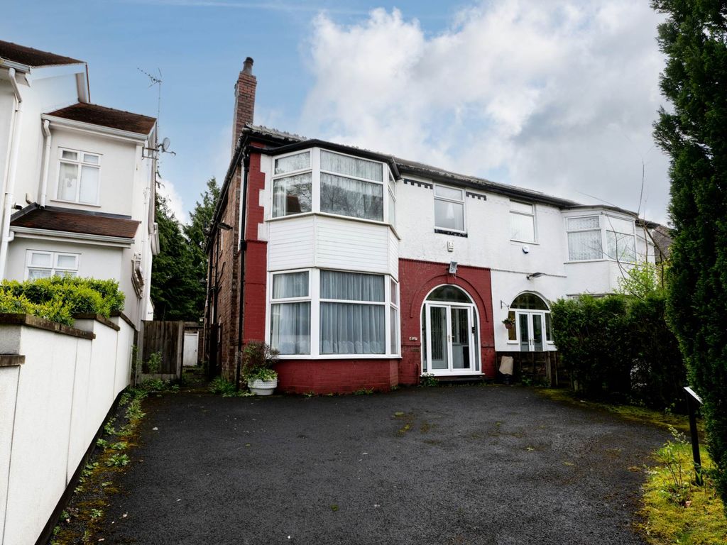 4 bed semidetached house for sale in Bury New Road, Salford M7, £