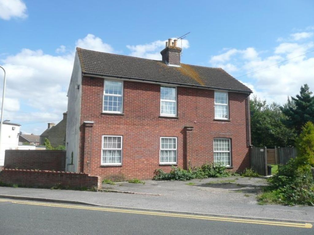 Studio to rent in Gladstone Road, Willesborough, Ashford, Kent TN24