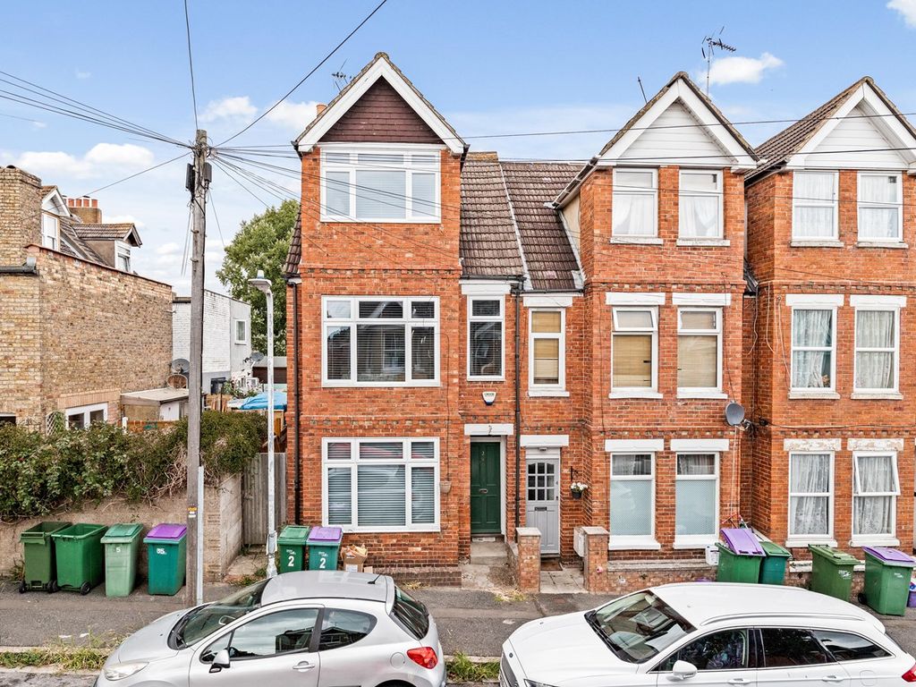 4 bed end terrace house for sale in Bonsor Road, Folkestone CT19 Zoopla