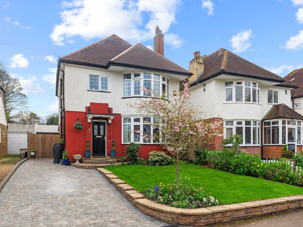 3 bed detached house for sale in Ingleby Way, Wallington SM6, £750,000