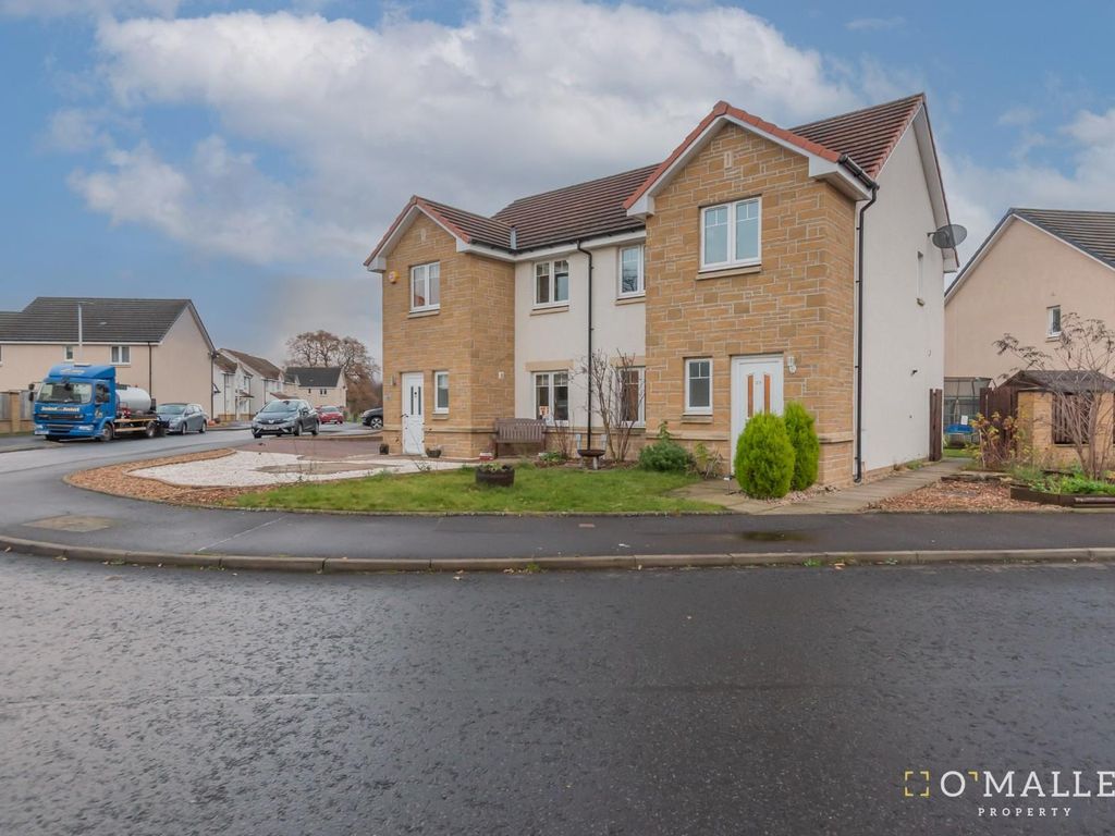 3 bed semidetached house for sale in Tern Crescent, Alloa FK10, £