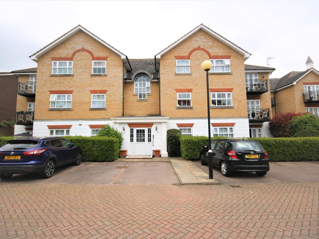 2 bed flat for sale in Harper Close, Southgate/Oakwood N14 Zoopla