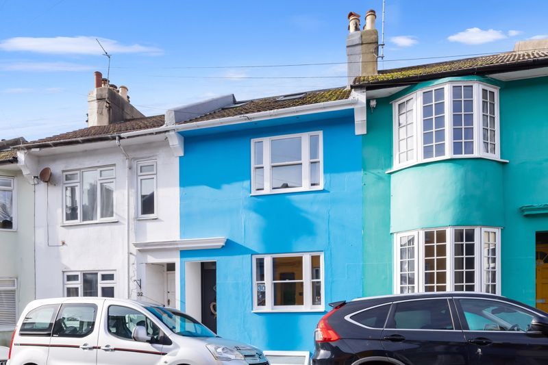 4 bed terraced house for sale in Lincoln Street, Hanover, Brighton BN2