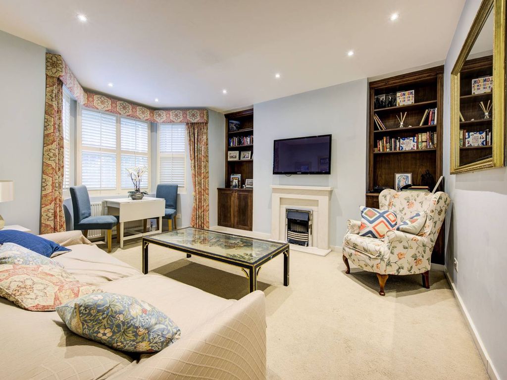 2 bed for sale in Redcliffe Gardens, Chelsea, London SW10, £