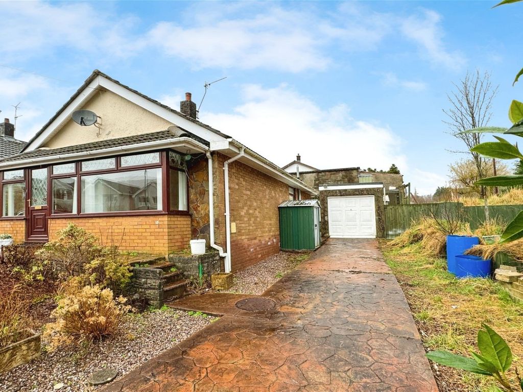 3 bed bungalow for sale in Birch Grove, Aberdare CF44, £240,000 Zoopla