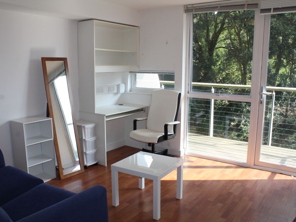 1 bed flat to rent in Maritime Studios, Pendennis Court, Falmouth TR11