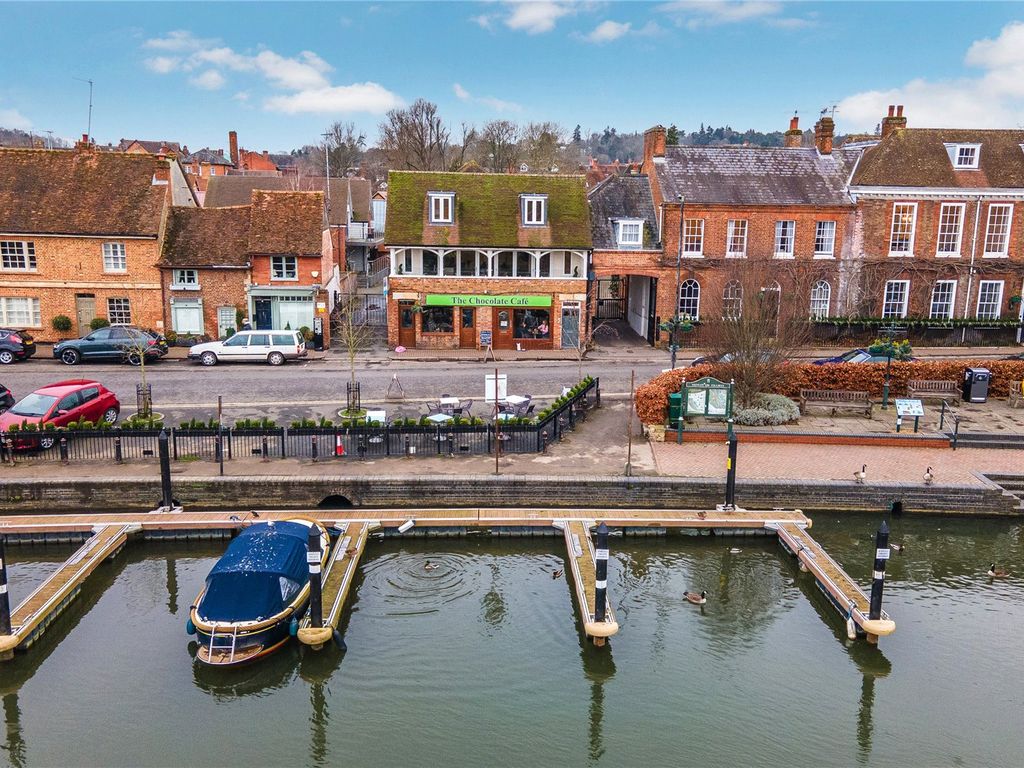 3 bed detached house for sale in Thameside, HenleyOnThames