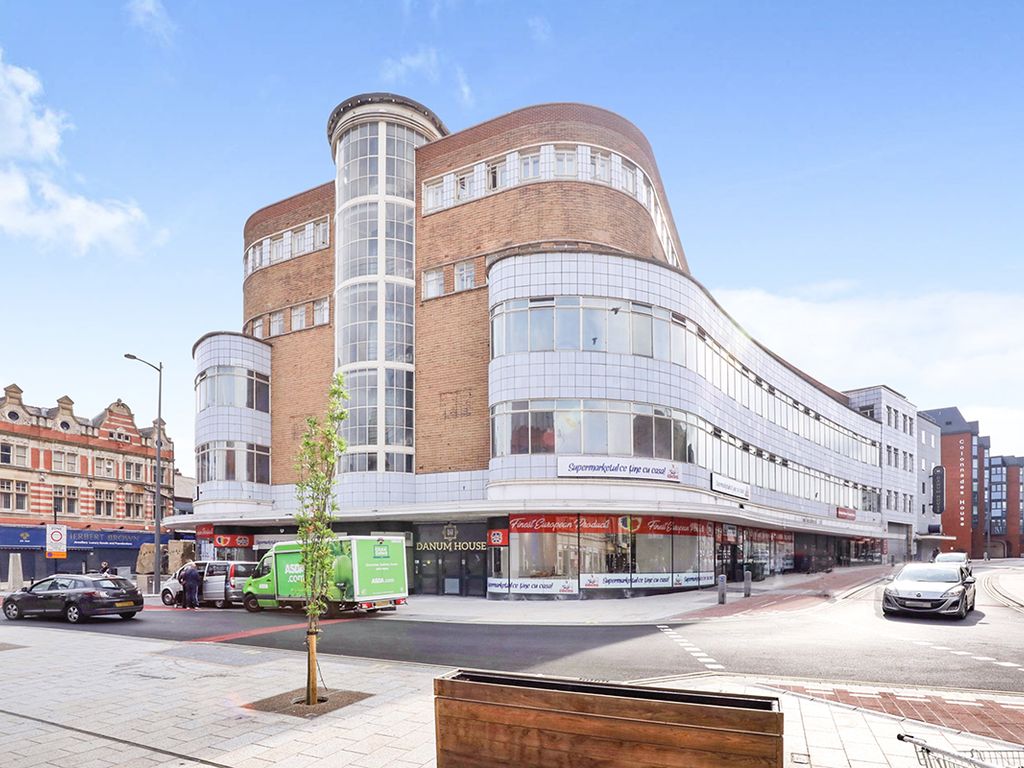 1 bed flat for sale in St. Sepulchre Gate, Doncaster, South Yorkshire