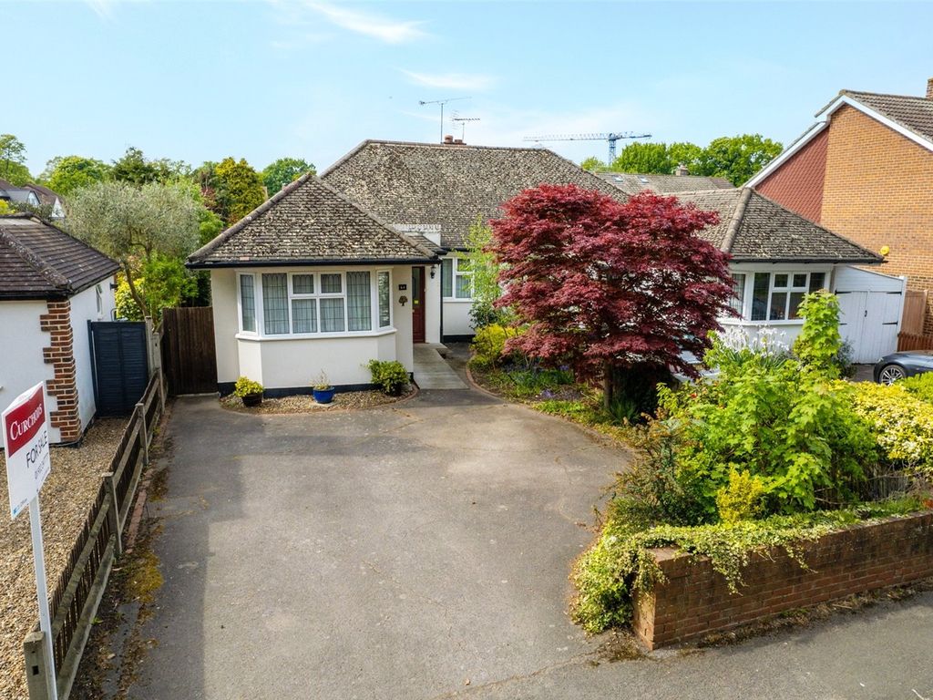 4 bed bungalow for sale in West Grove, WaltonOnThames KT12 Zoopla