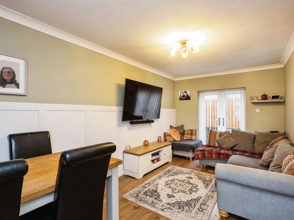 3 bed semidetached house for sale in Jubilee Crescent, Skewen, Neath