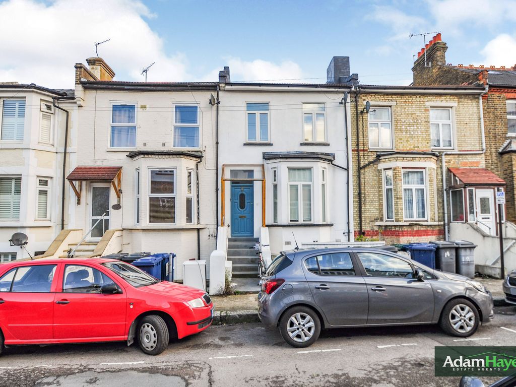 Gruneisen Road, Finchley N3