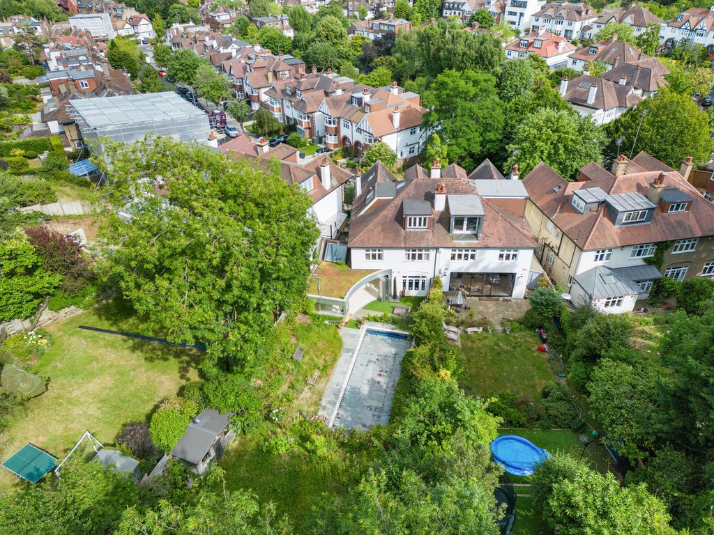 Cholmeley Crescent Highgate N6