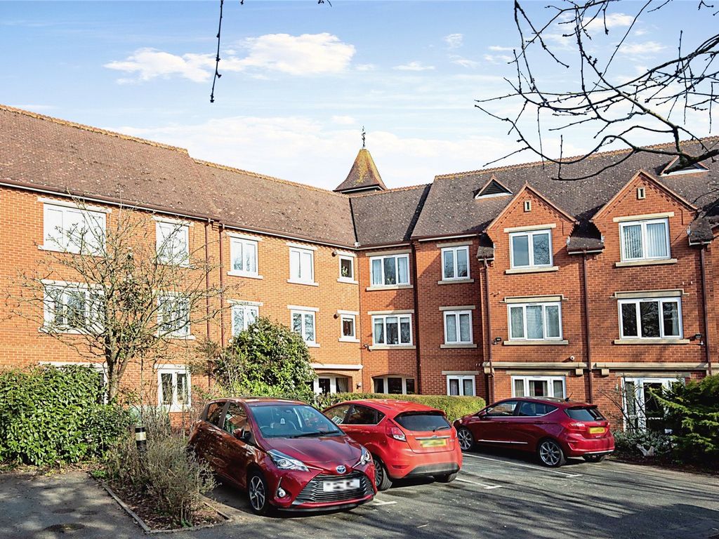 1 bed flat for sale in Alcester Road, StratfordUponAvon, Warwickshire