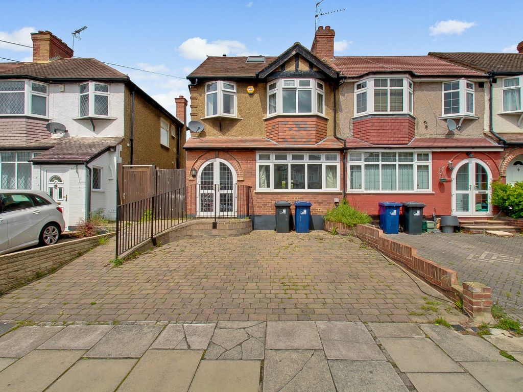 4 bed end terrace house for sale in Wadham Gardens, Greenford UB6 Zoopla