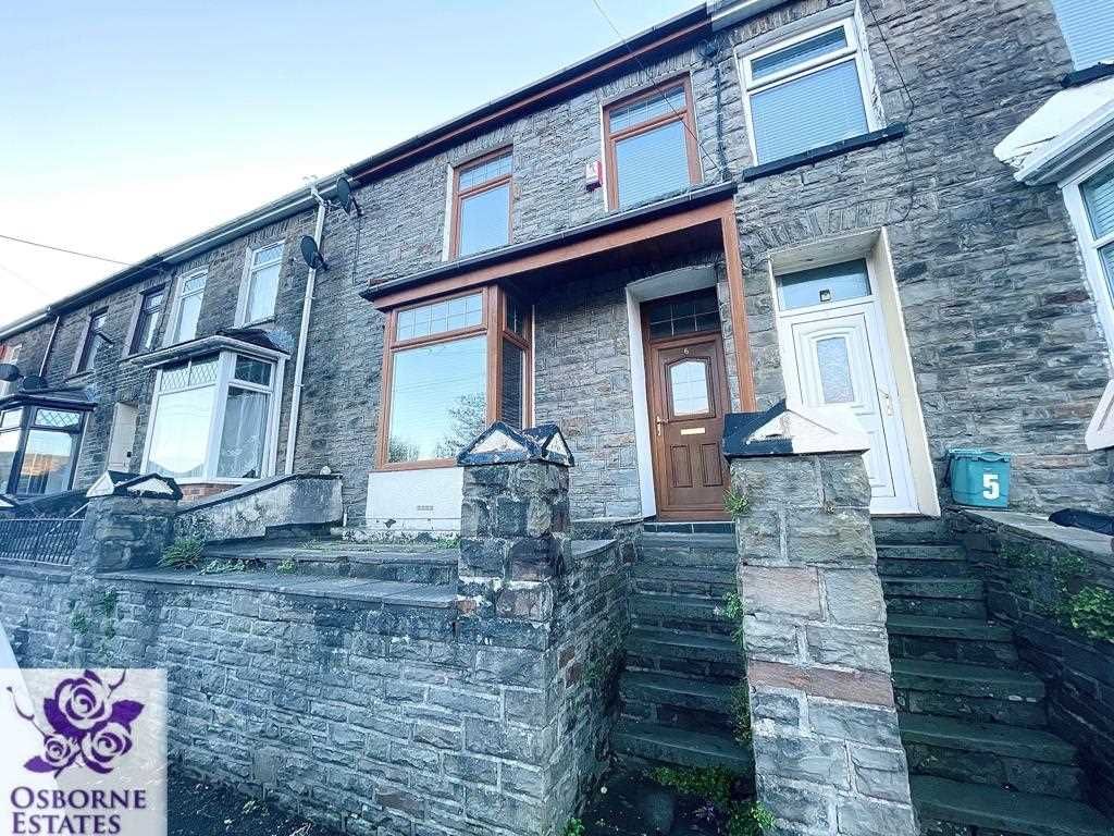 4 bed terraced house for sale in Madeline Street, Pontygwaith, Ferndale