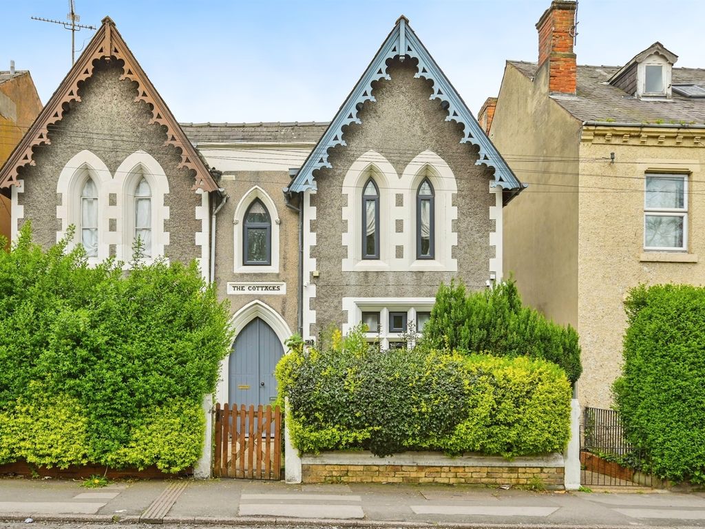 3 bed semidetached house for sale in Burton Road, Derby DE1, £230,000