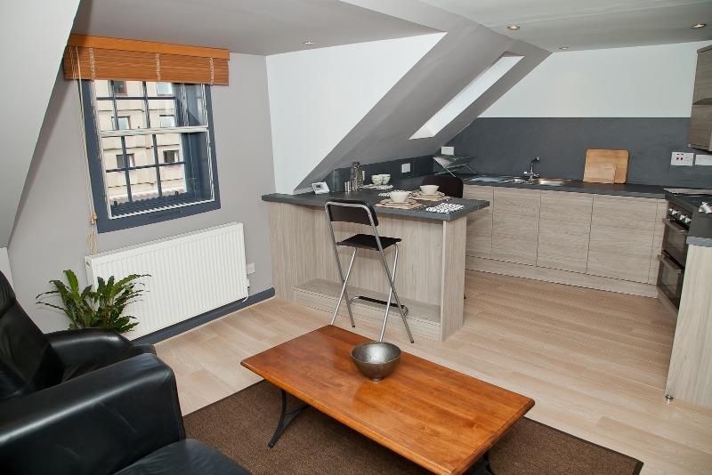 1 bed flat to rent in Leith Street, Central, Edinburgh EH1, £995 pcm