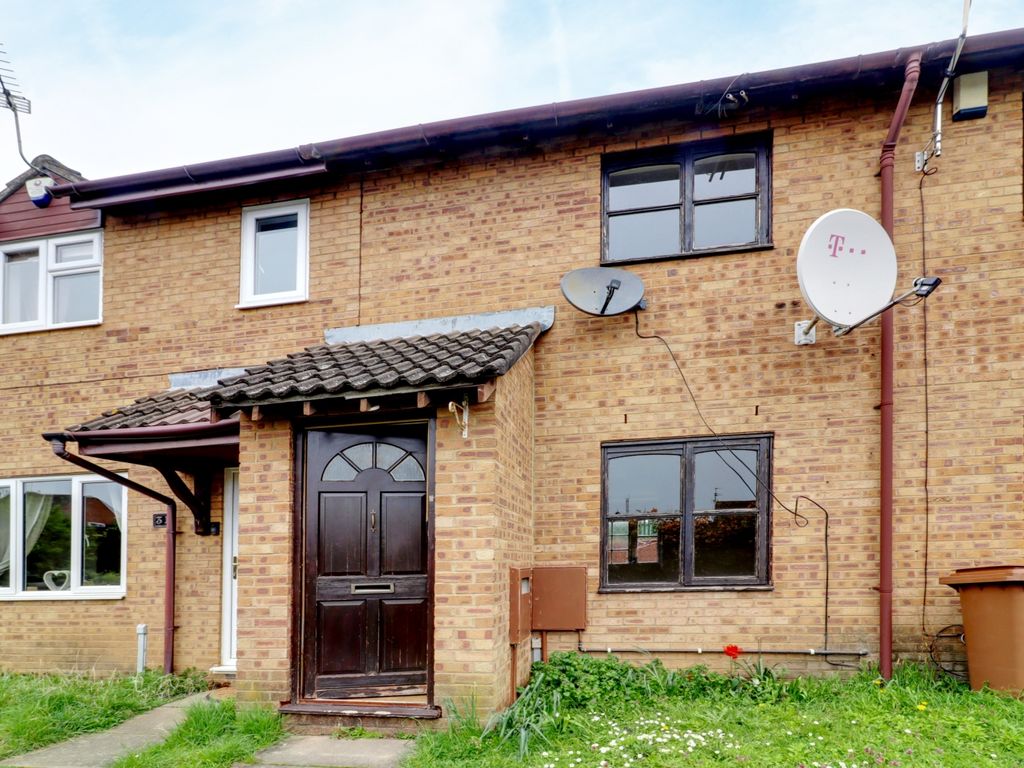 2 bed terraced house for sale in Senwick Drive, Wellingborough NN8, £