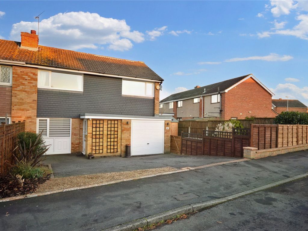 3 bed semidetached house for sale in Cotswold Drive, Garforth, Leeds, West Yorkshire LS25 Zoopla