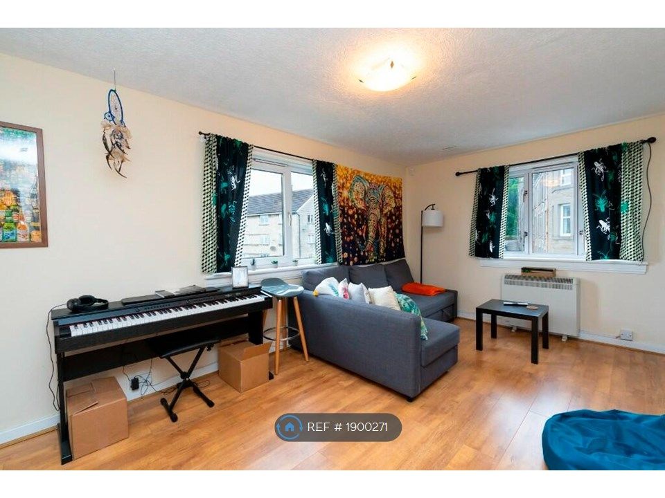 2 bed flat to rent in Watson Street, Dundee DD4, £925 pcm Zoopla