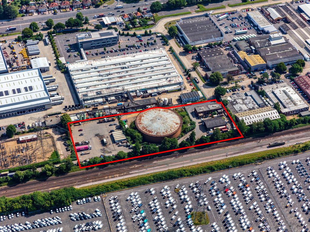 Land for sale in Southampton SO15 Zoopla