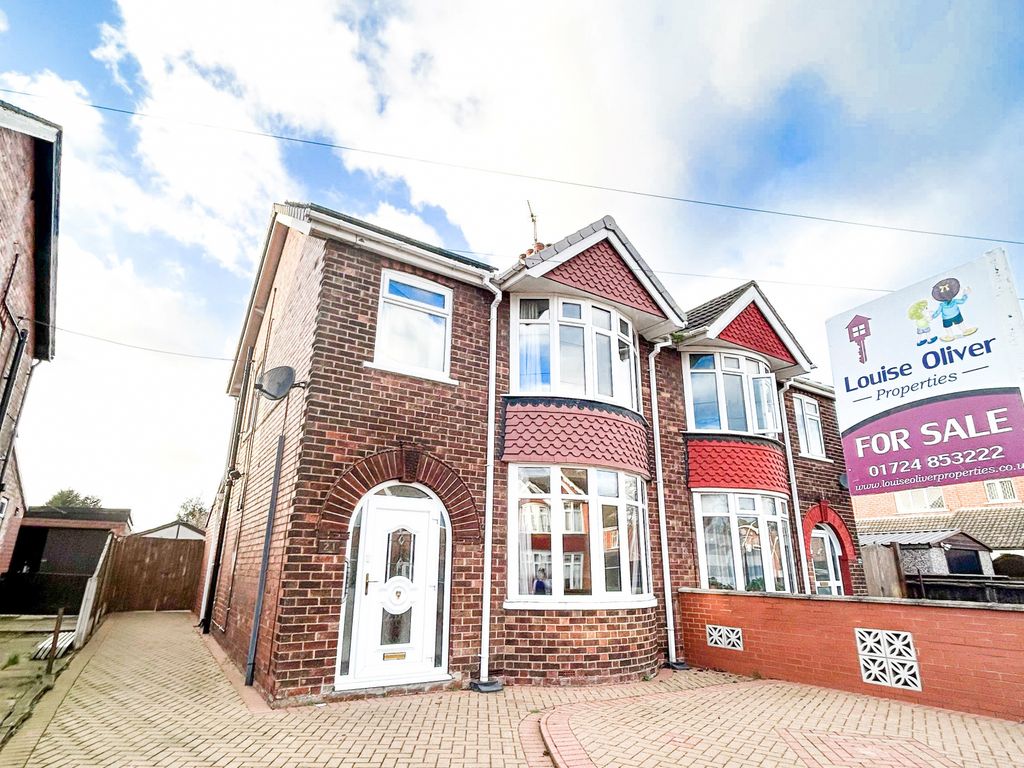 3 bed semidetached house for sale in Norwood Avenue, Scunthorpe DN15