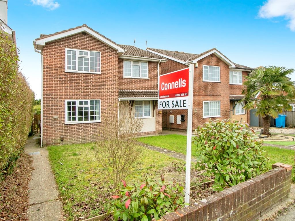 3 bed semidetached house for sale in Fernside Road, Oakdale, Poole