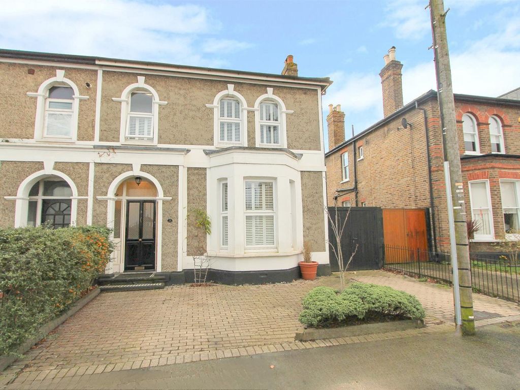 5 bed semidetached house for sale in Elgin Road, Wallington SM6, £