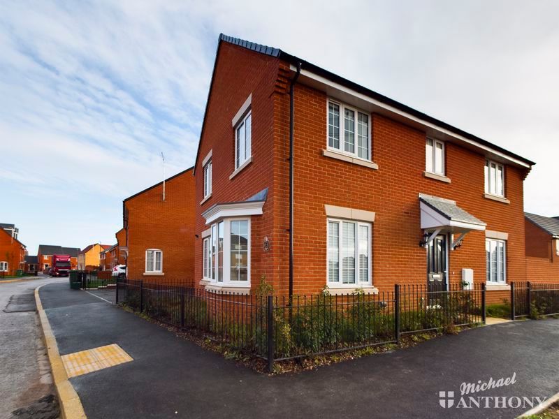 Keepsake Way, Aylesbury HP18  