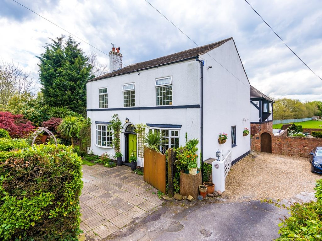 5 bed detached house for sale in Wilton Lane, Culcheth, Warrington WA3