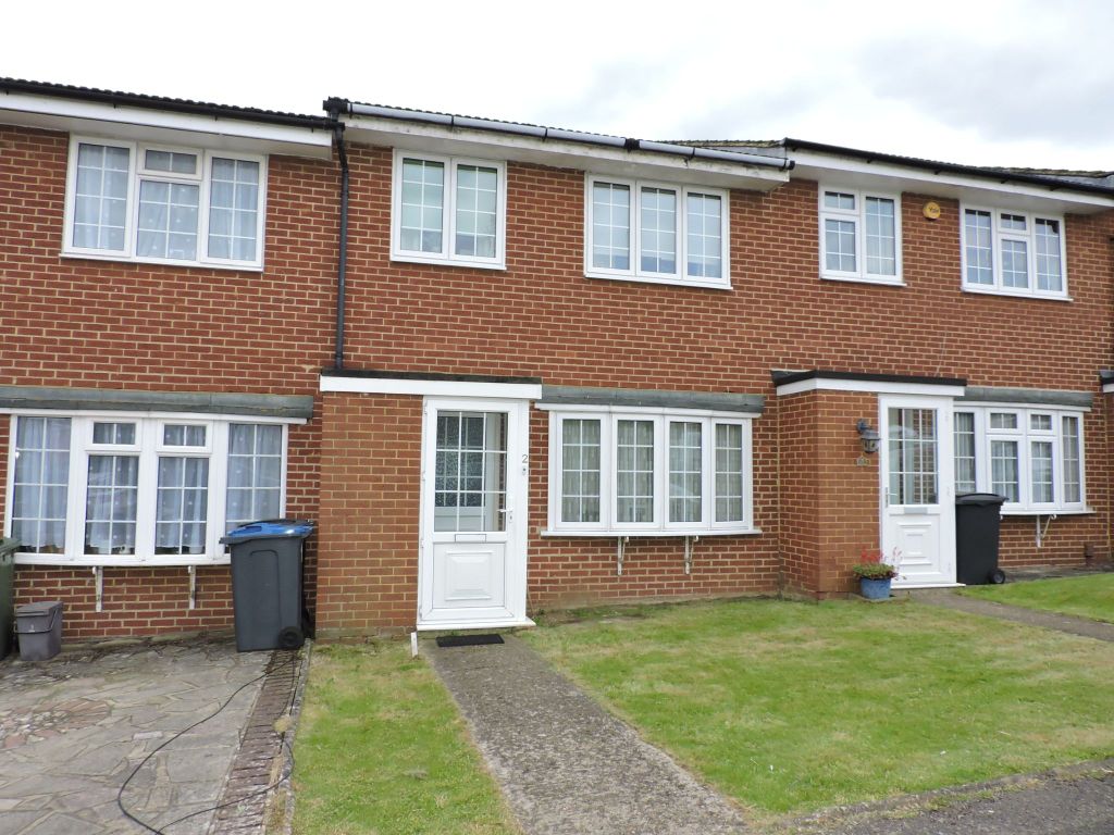 3 bed terraced house for sale in Finlays Close, Chessington KT9, £500,000 Zoopla