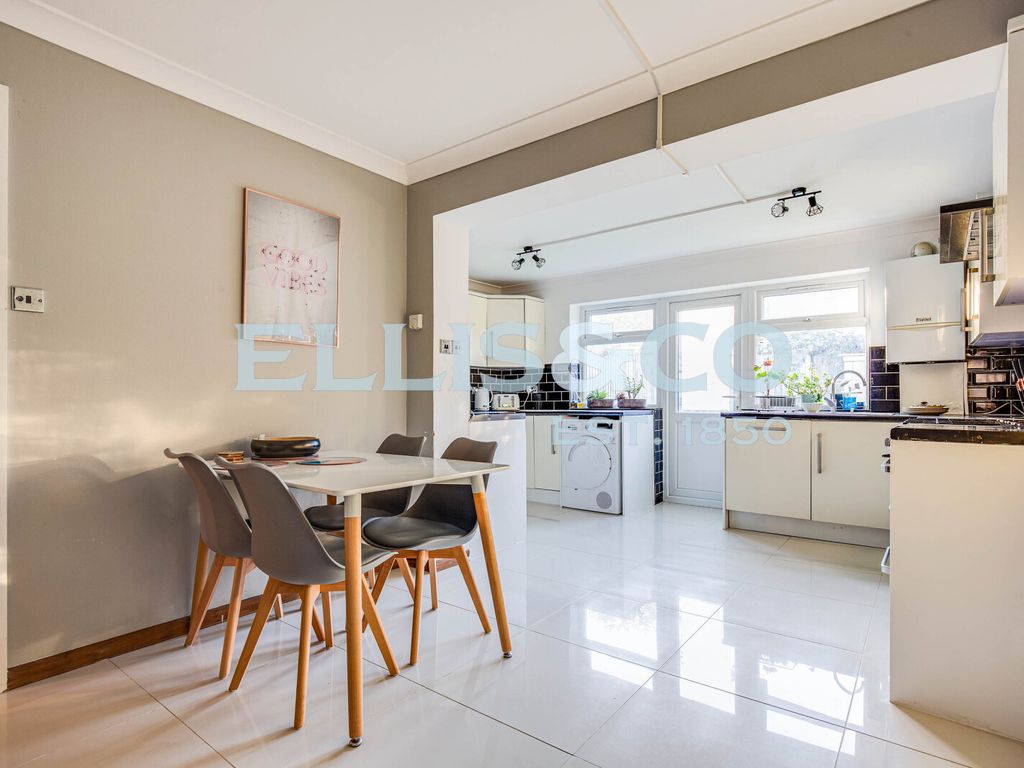 3 bed terraced house for sale in Stanhope Road, Greenford UB6, £499,000 Zoopla