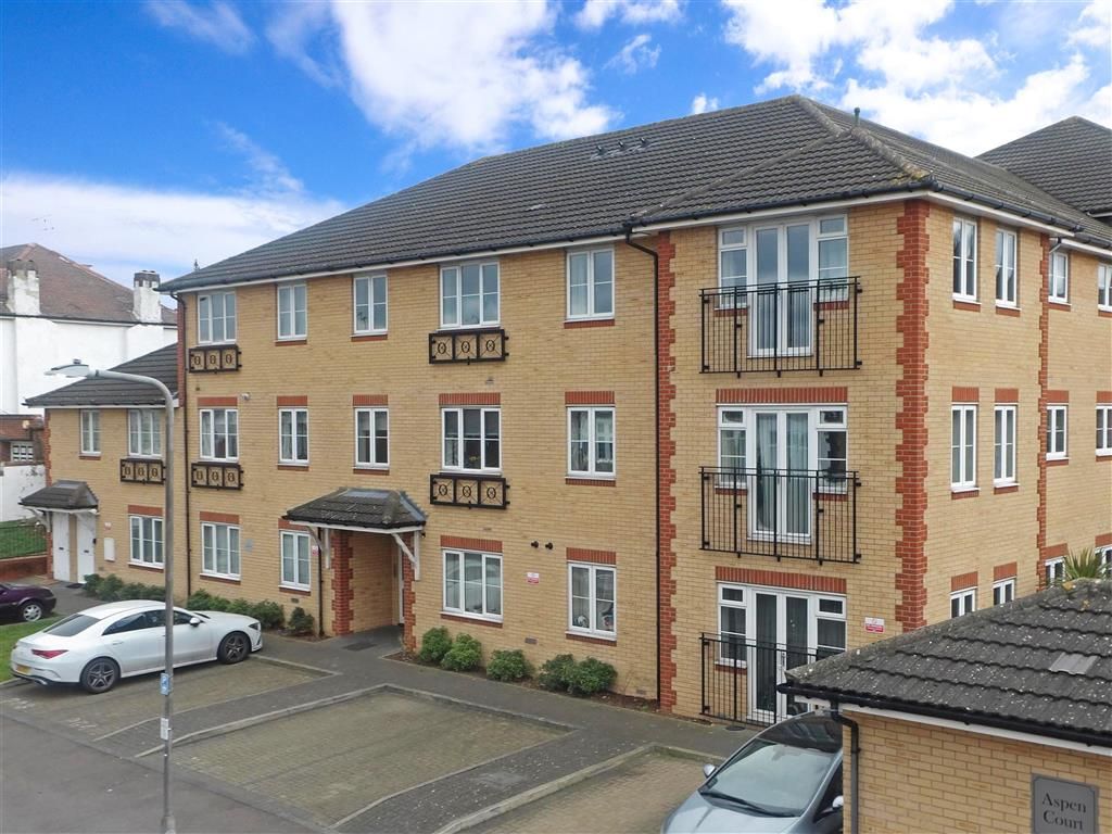 1 bed flat for sale in Stoneleigh Road, Ilford, Essex IG5 Zoopla