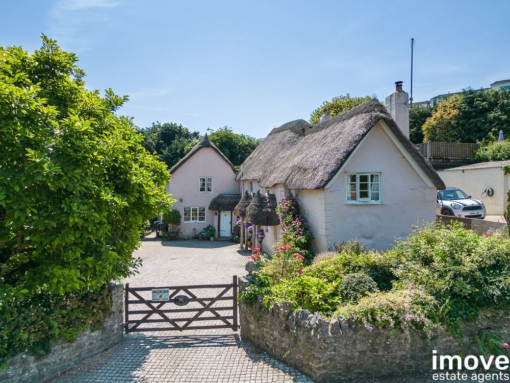 4 bed detached house for sale in Abbotskerswell, Newton Abbot TQ12 Zoopla