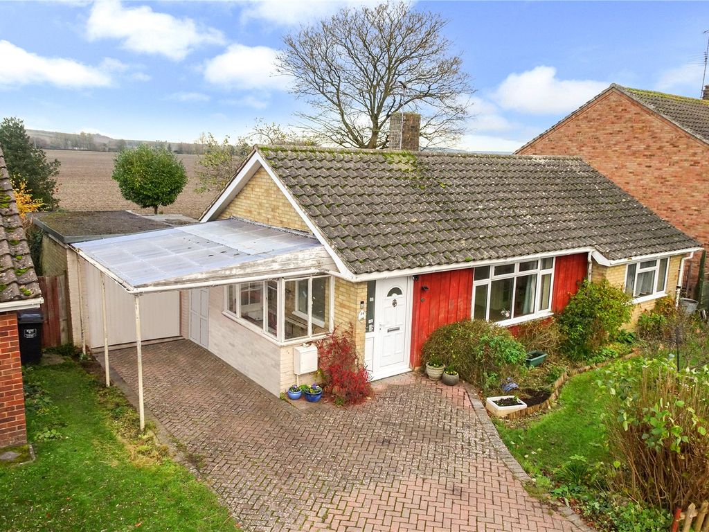 2 bed detached bungalow for sale in Roundway Park, Devizes, Wiltshire