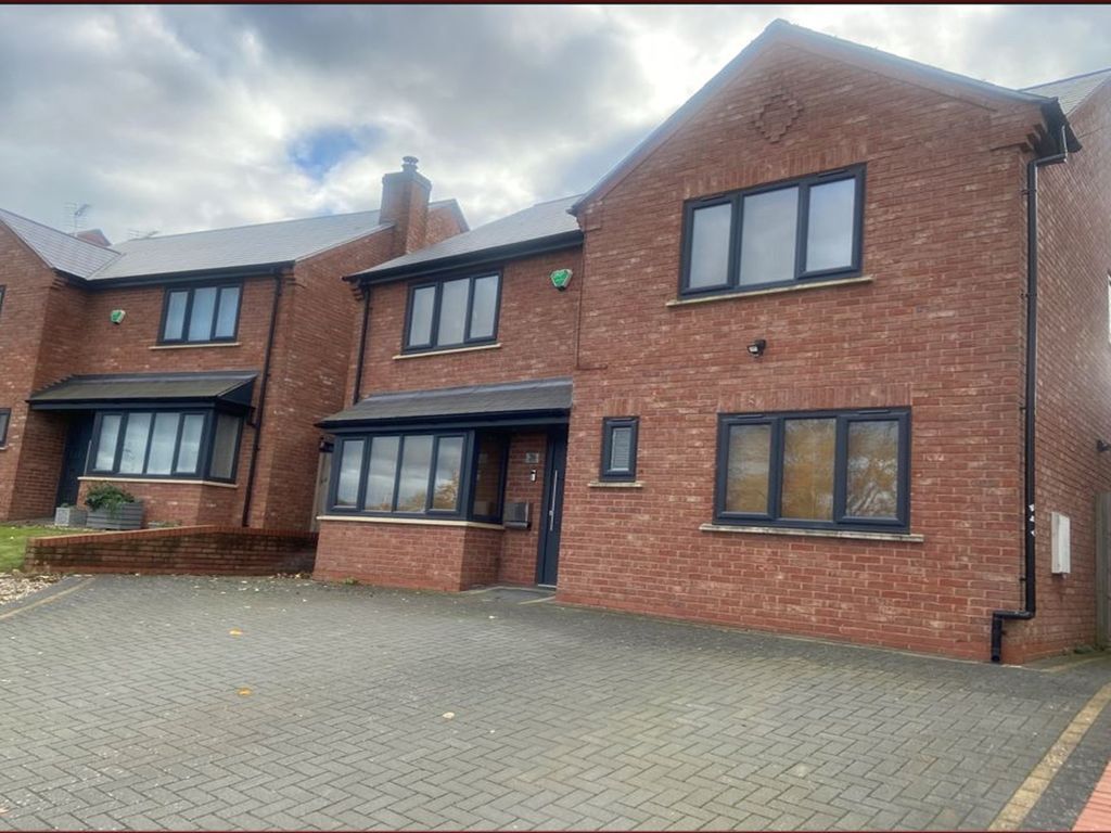 5 bed detached house to rent in Constable Road, Hillmorton, Rugby CV21