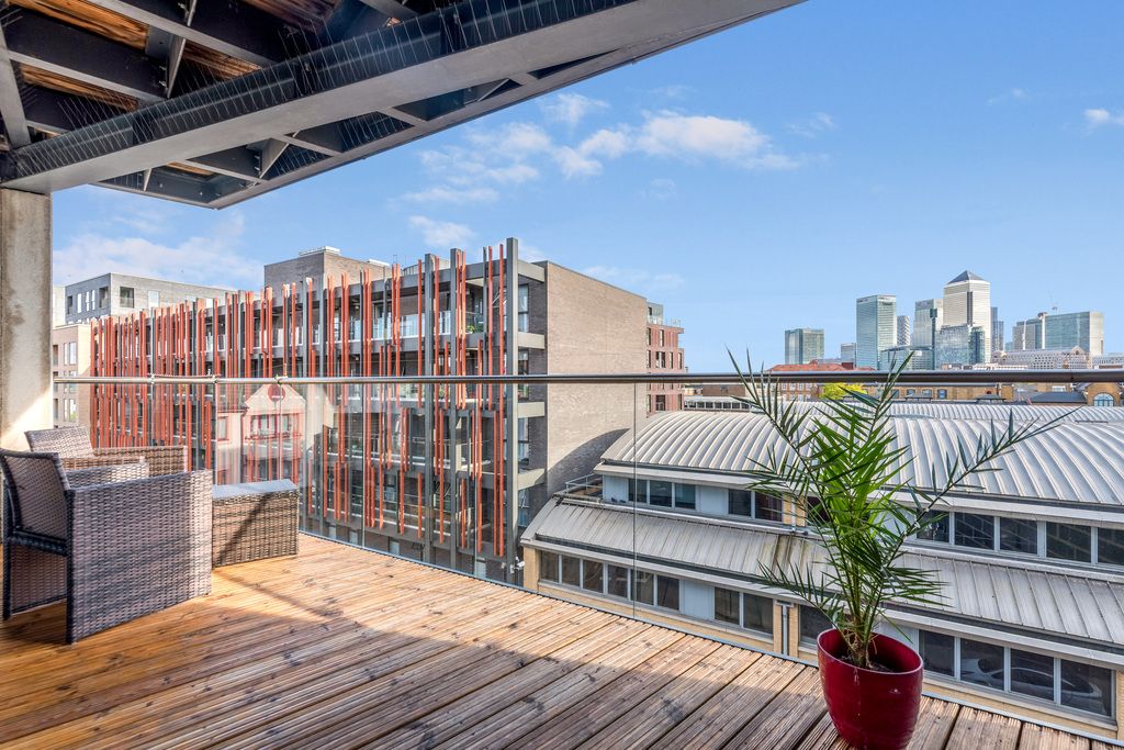 Wallwood Street, London E14  