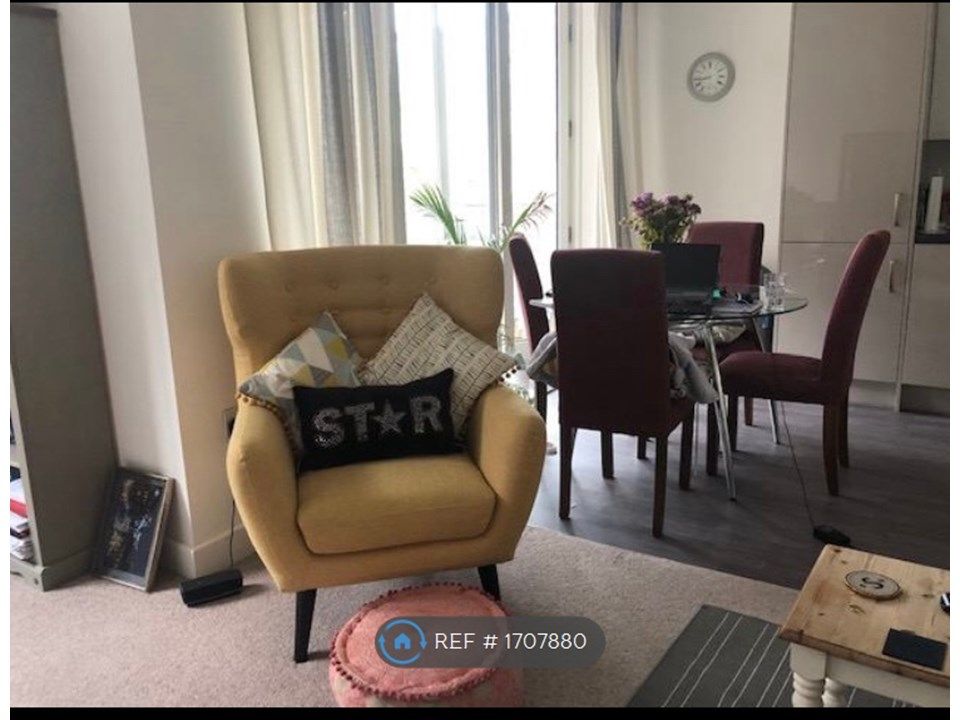 2 bed flat to rent in Shrewsbury Road, Harlesden NW10 Zoopla