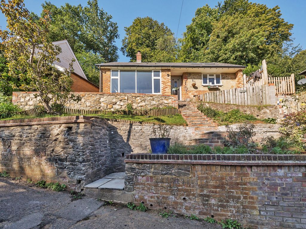 5 bed detached house for sale in Latimer Road, Godalming, Surrey GU7, £