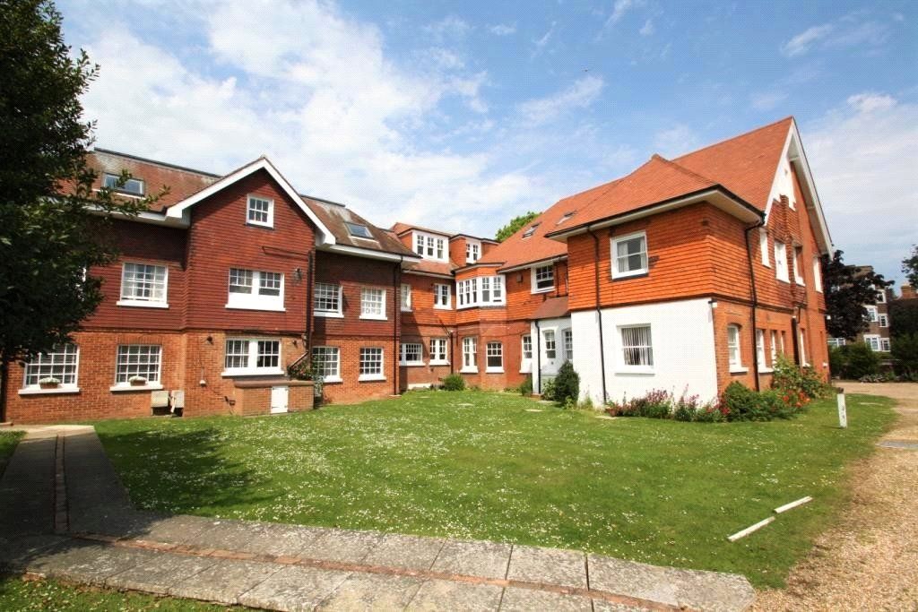 1 Bed Flat To Rent In St Michaels Road, Worthing, West Sussex BN11, £ ...