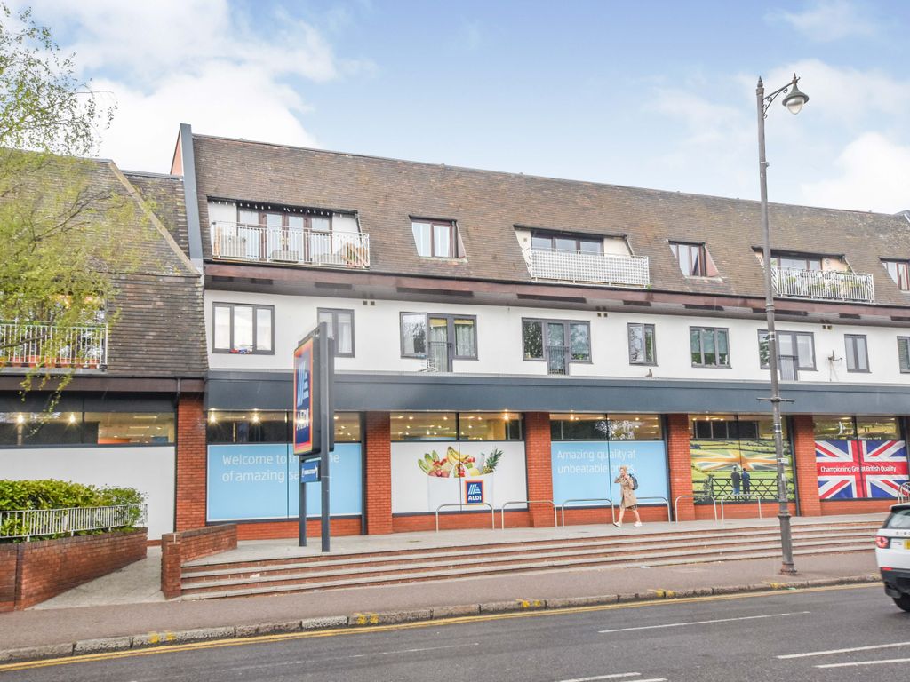 2 bed flat for sale in 129 St. Marys Lane, Upminster, Essex RM14 Zoopla