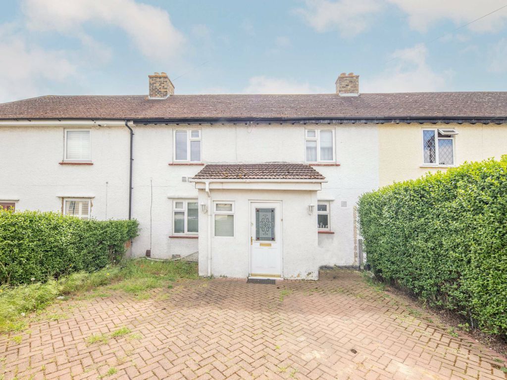 3 bed terraced house for sale in Woodstock Avenue, Isleworth TW7 Zoopla
