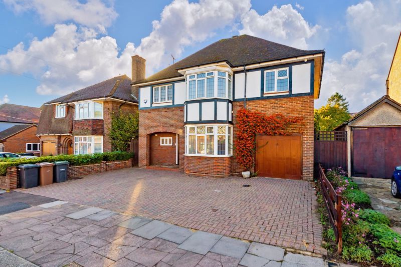 Montrose Avenue, Luton LU3  