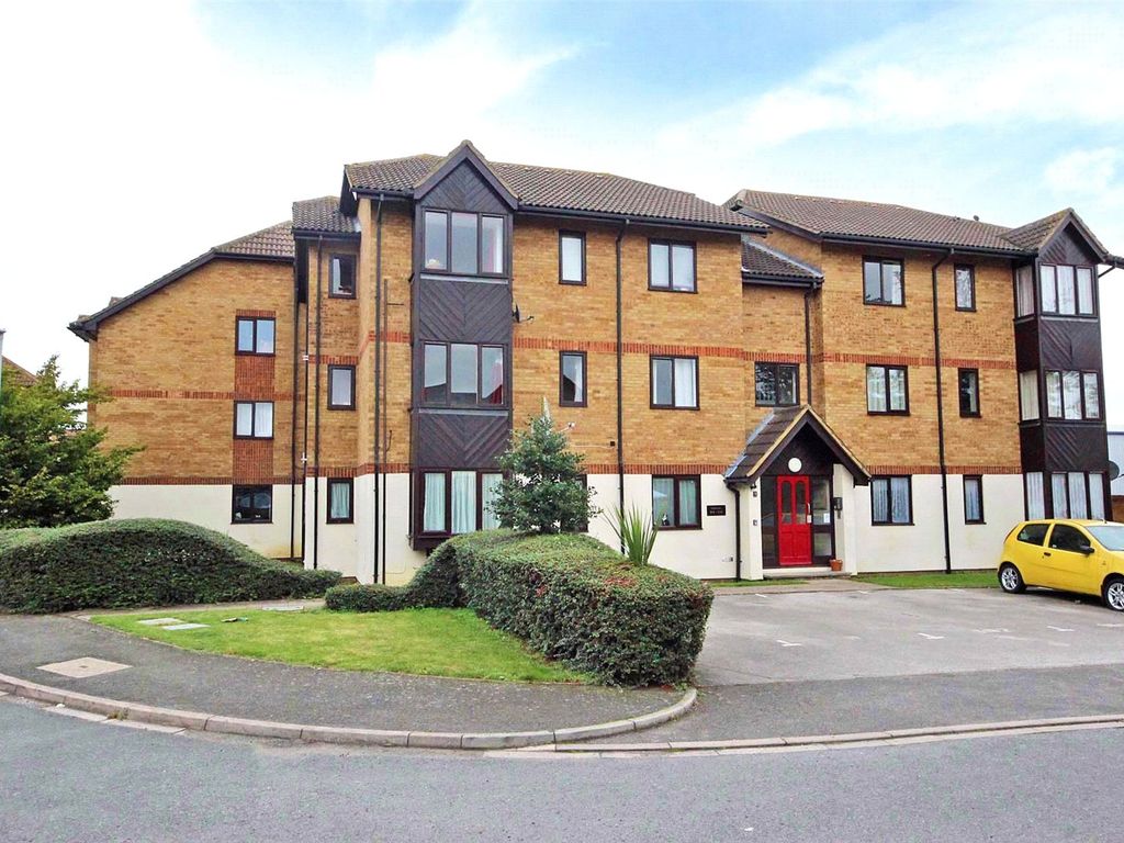 1 bed flat for sale in Redwood Grove, Bedford MK42, £130,000 Zoopla
