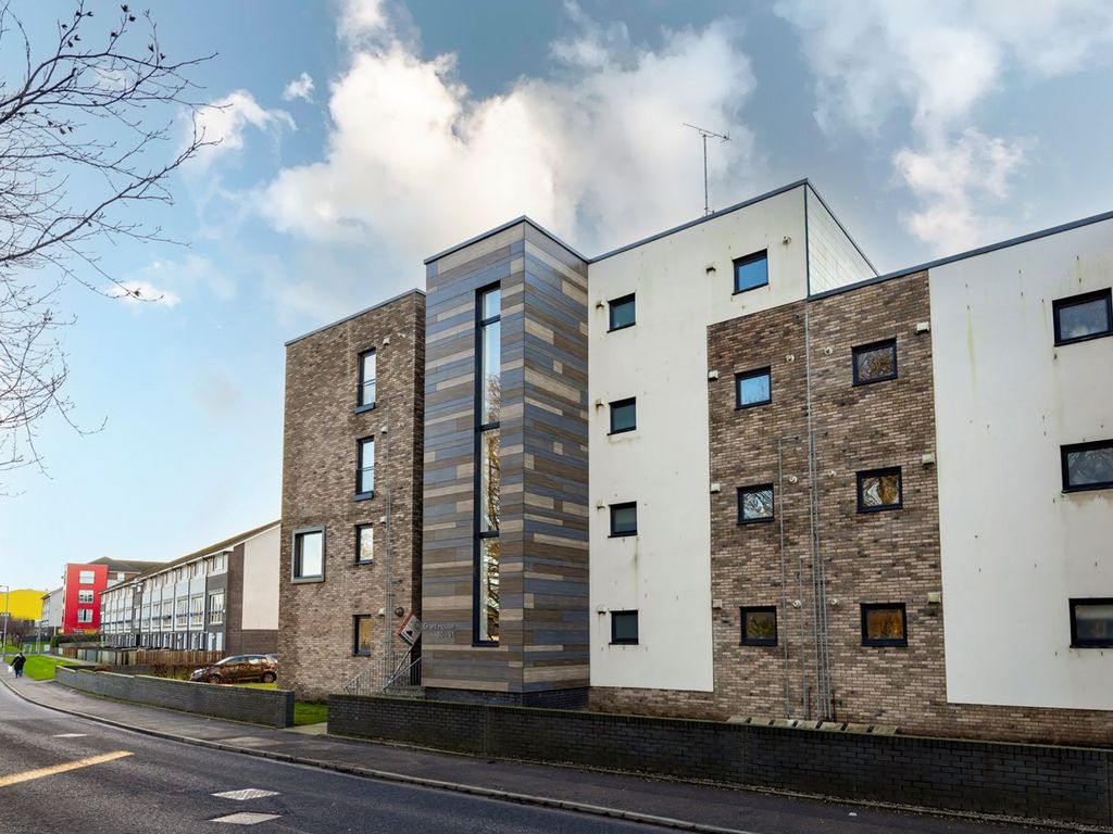 2 bed flat for sale in Goodhope Park, Bucksburn, Aberdeen AB21, £109,000 Zoopla