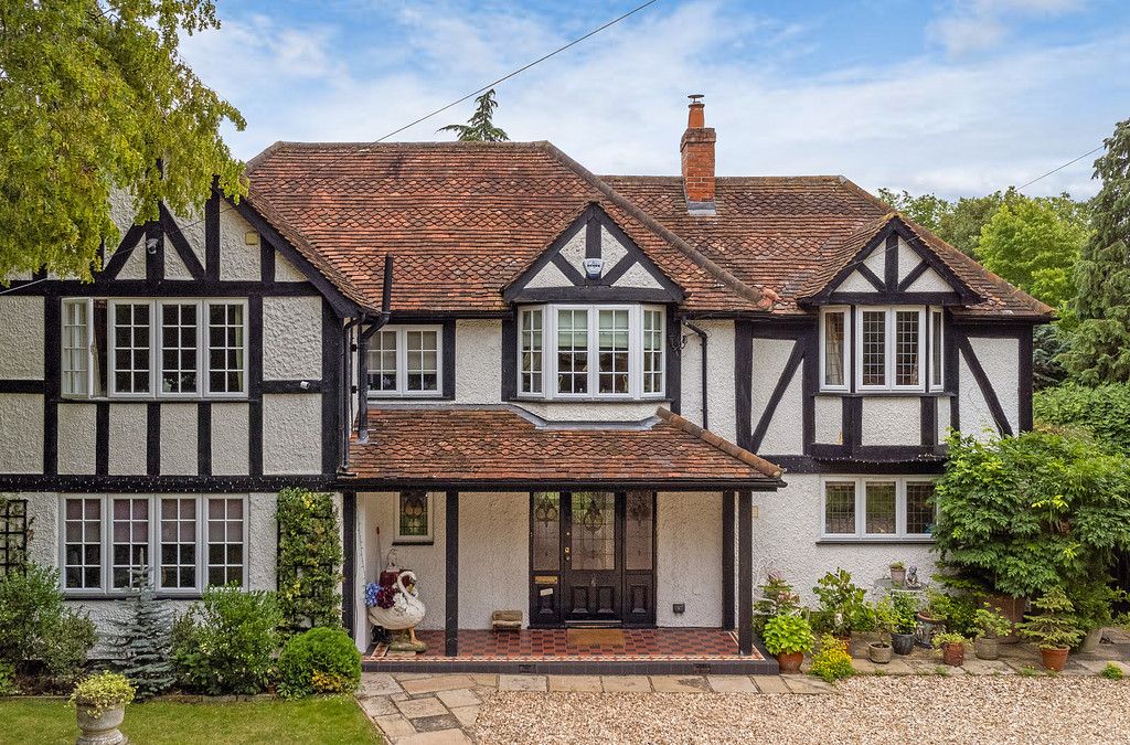 4 bed detached house for sale in Old Mill Lane, Bray Maidenhead