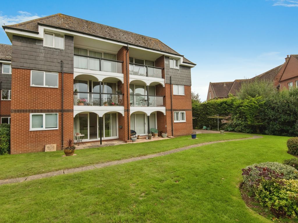 2 bed flat for sale in Cranford Avenue, Exmouth, Devon EX8, £270,000