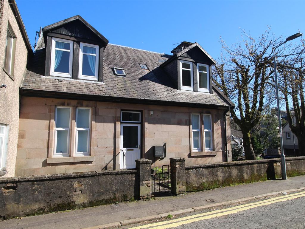 3 bed flat for sale in Royal Street, Gourock PA19 Zoopla