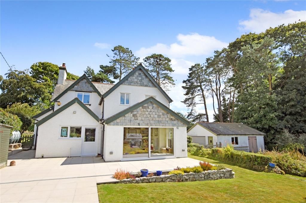 4 bed detached house for sale in South Hill Road, Callington, Cornwall