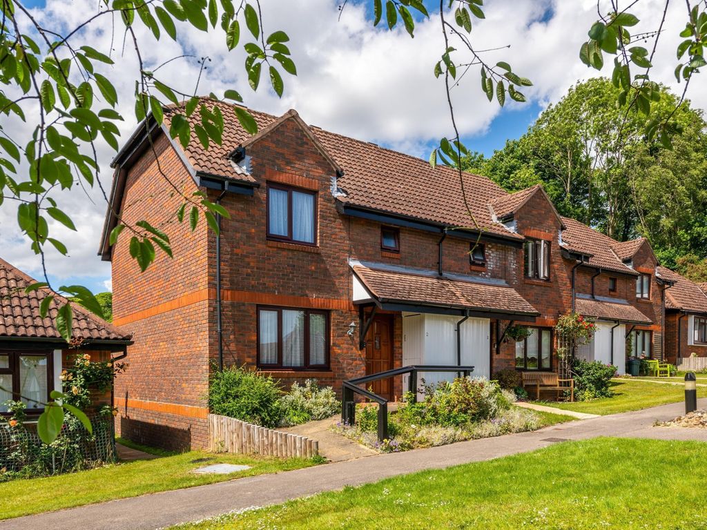 Cherry Green Close, Redhill RH1  